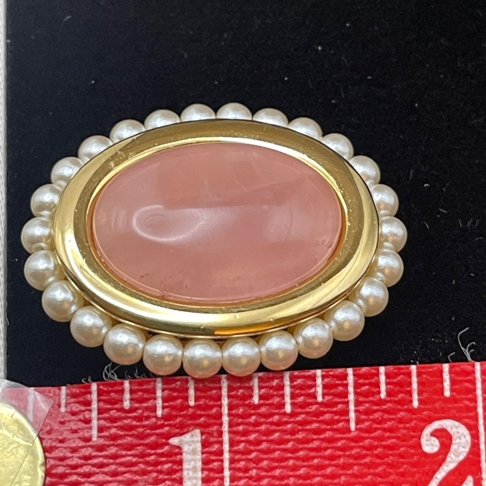 Vintage Napier Rose Quartz Faux Pearl Gold Tone Oval Brooch Tea Rose - Picture 12 of 14